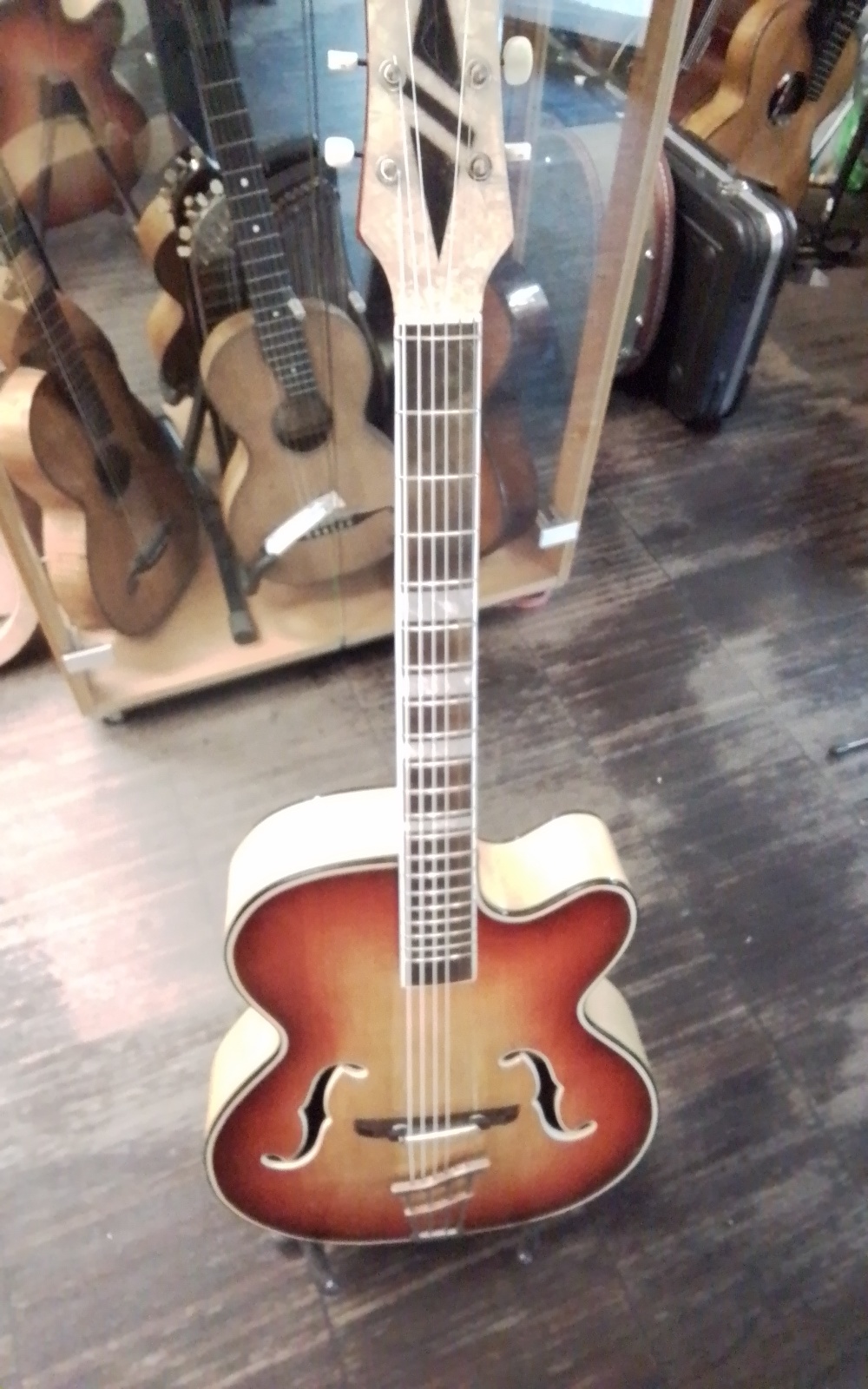 Wolfgang Hüttl Jazzgitarre Bild