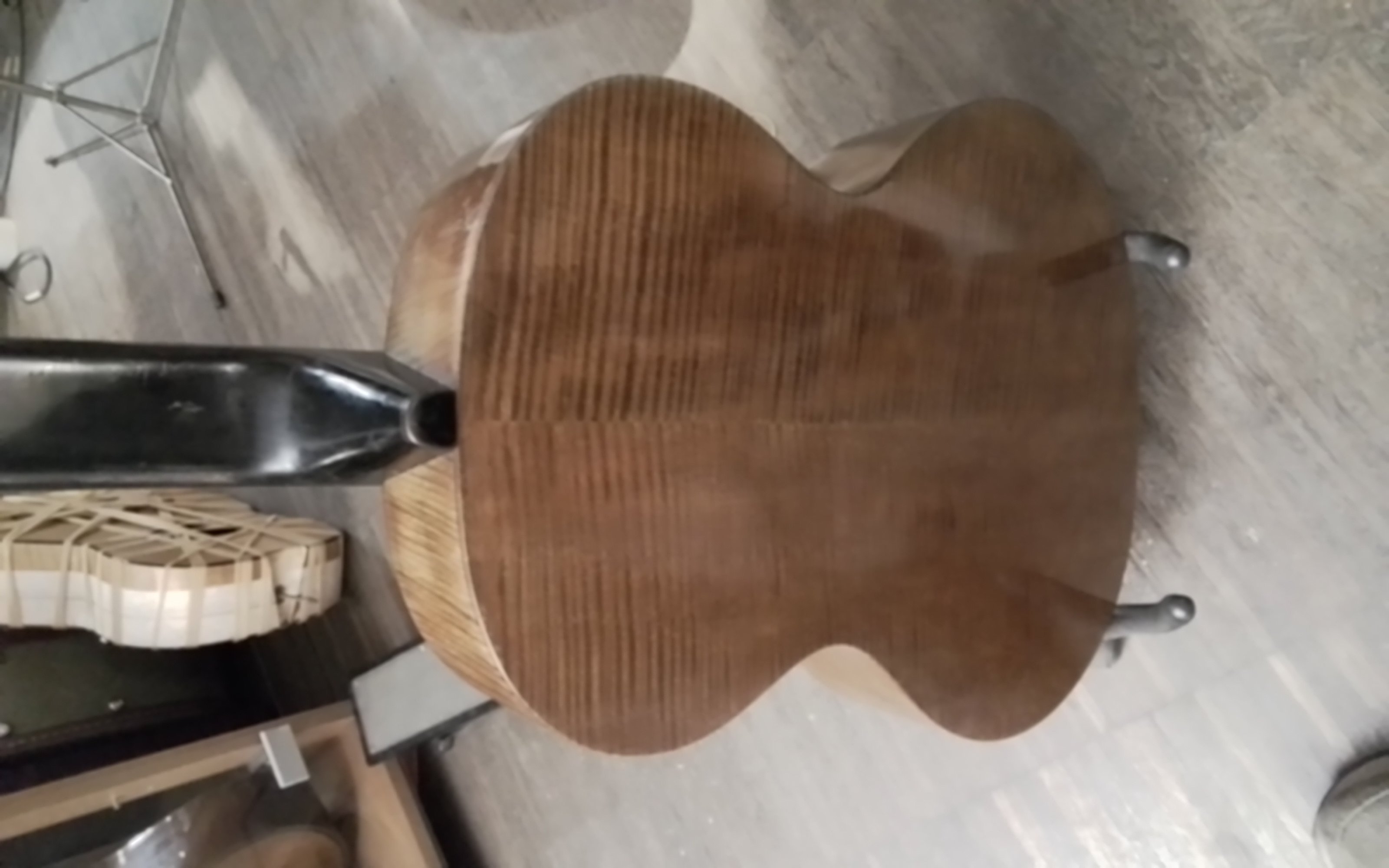 Wiener Konzertgitarre Bild