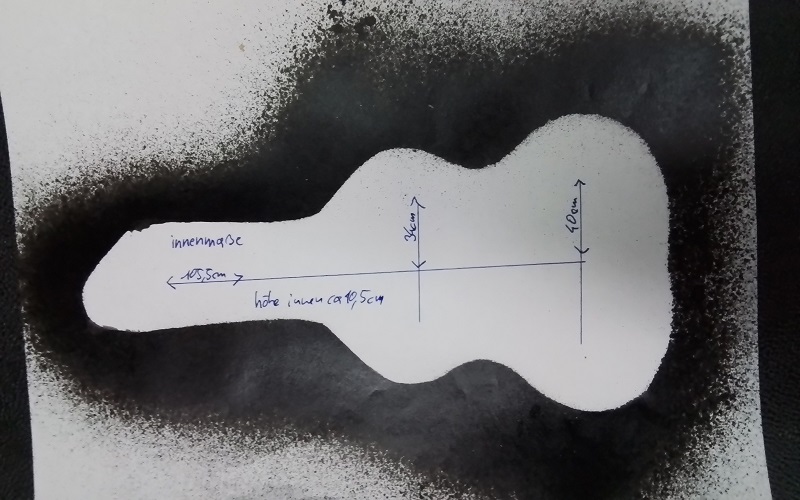 Kontragitarrenkoffer Bild