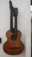 13 saitige Kontragitarre Johann Hlawsa Bild