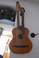 13 saitige Kontragitarre Bild