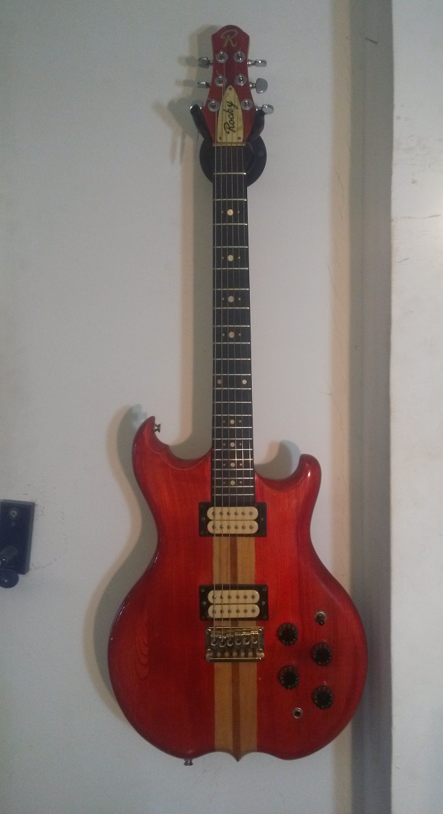 E-Gitarre Rocky, vermutlich Rossmeisl Bild