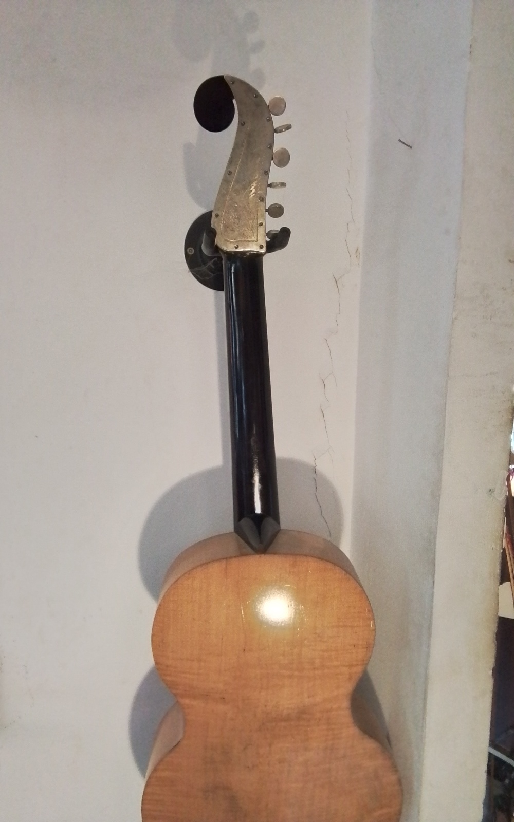 Wiener Gitarre Bild